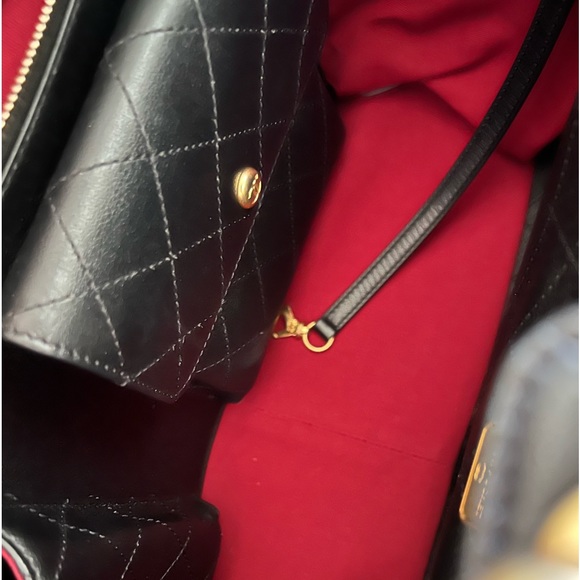 Authentic Chanel Chain Shopping Tote - Picture 4 of 13